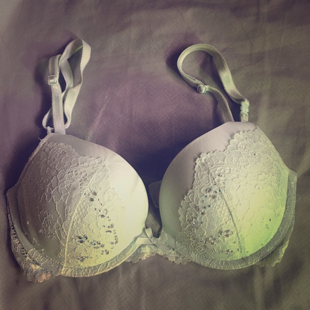 Push up bra